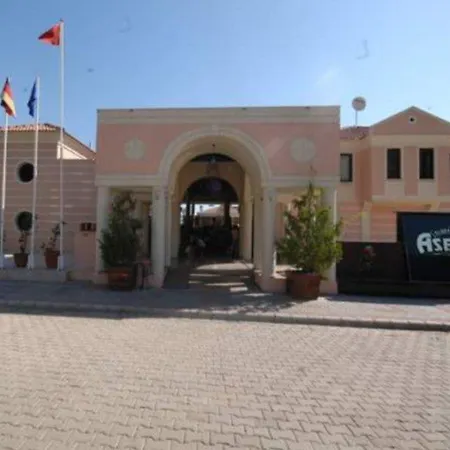 Asena Beach Ξενοδοχείο